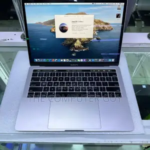 New Laptop Apple MacBook Pro 2017 16GB Intel Core i5 SSD 256GB