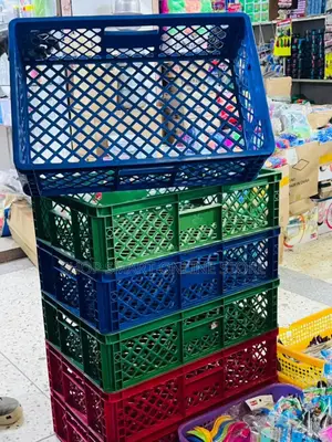 Pure Holes Plastic Crates Plastic Crates
