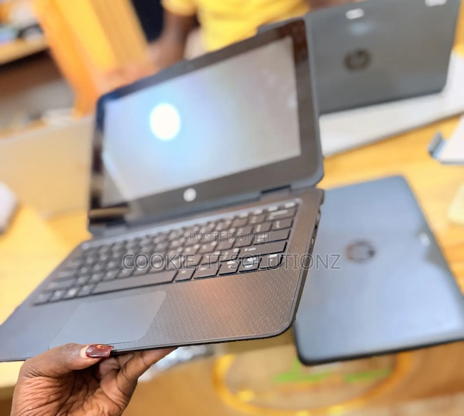 Laptop HP Probook 11 EE G1 4GB Intel Celeron SSHD (Hybrid) 128GB
