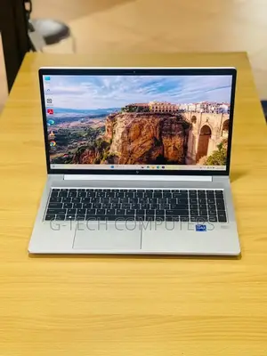 New Laptop HP 650 16GB Intel Core i7 SSD 1T