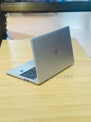 New Laptop HP 650 16GB Intel Core i7 SSD 1T