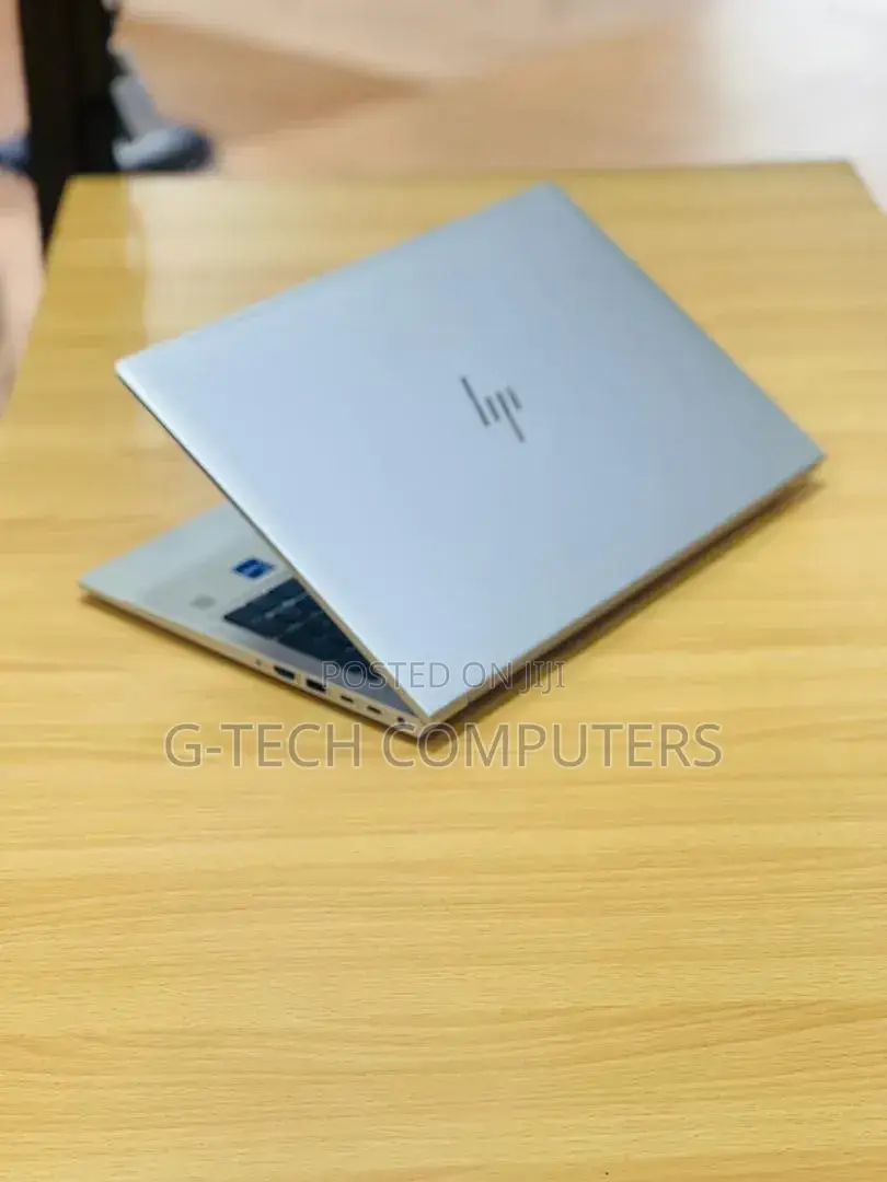 New Laptop HP 650 16GB Intel Core i7 SSD 1T