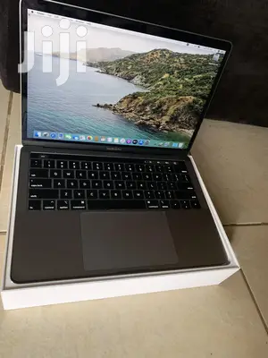 Laptop Apple MacBook Pro 8GB Intel Core i5 SSD 512GB