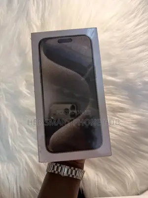 New Apple iPhone 15 Pro Max 256 GB Silver