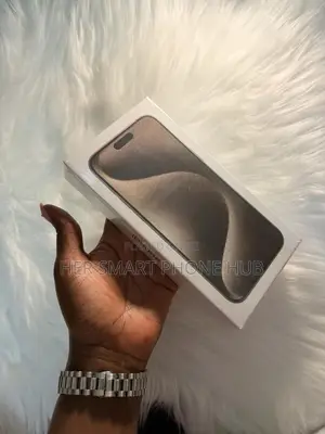 New Apple iPhone 15 Pro Max 256 GB Silver
