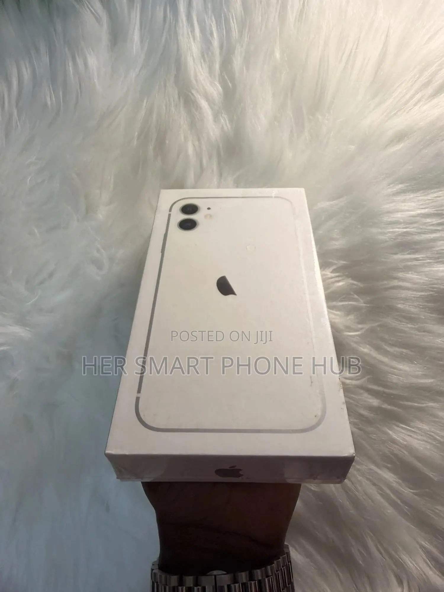New Apple iPhone 11 64 GB White