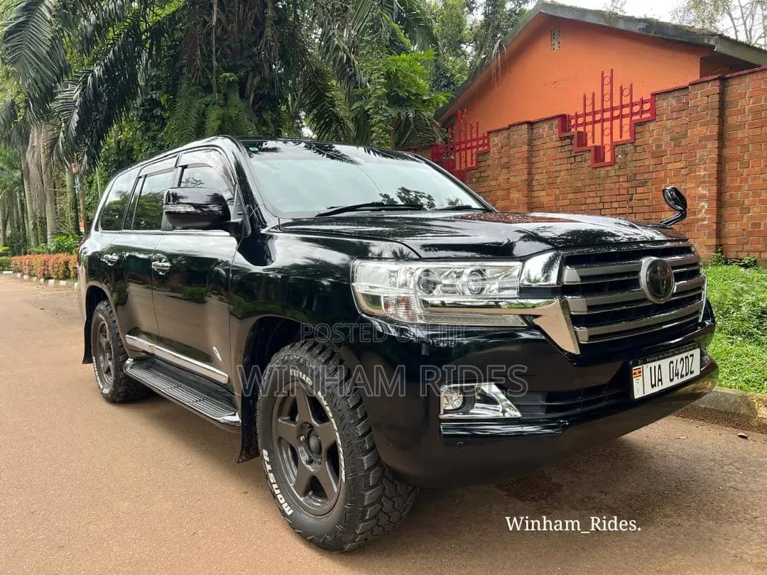 Land Cruiser V8 Available for Hire at Self Drive