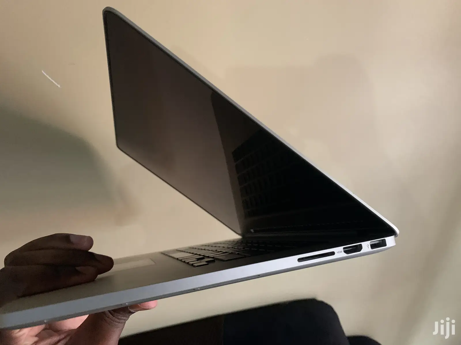 Laptop Apple MacBook Pro 16GB Intel Core i7 SSD 512GB