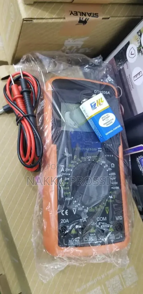 Handheld Digital Multimeter