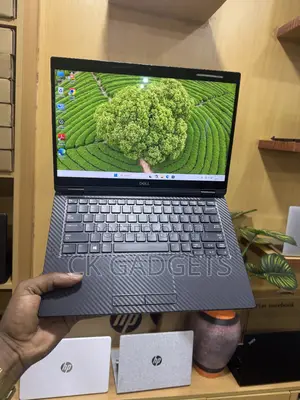 Laptop Dell Latitude 7390 8GB Intel Core i5 SSD 256GB