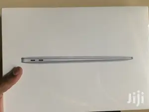 New Laptop Apple MacBook Air 8GB Intel Core i3 SSD 256GB