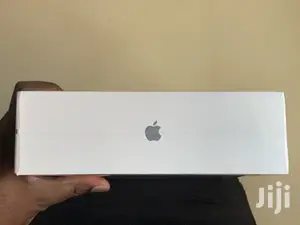 New Laptop Apple MacBook Air 8GB Intel Core i3 SSD 256GB