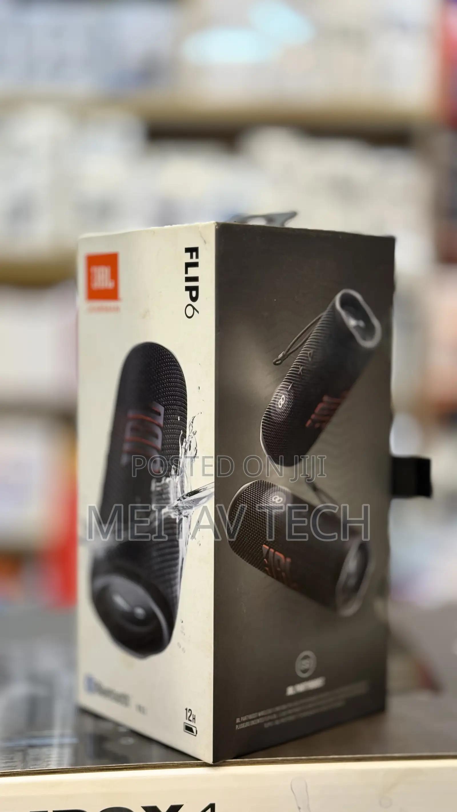 JBL Flip 6 Bluetooth Speaker