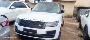 Land Rover Range Rover 2025 Off white