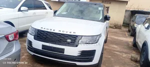 Land Rover Range Rover 2025 Off white