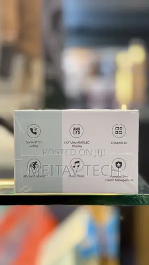 Smartwatch With Dual Strap Silver