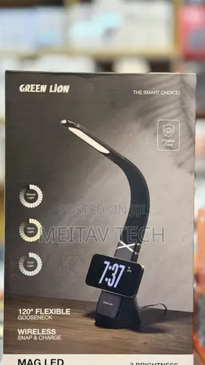 Desk Lamp With Wireless Charger
