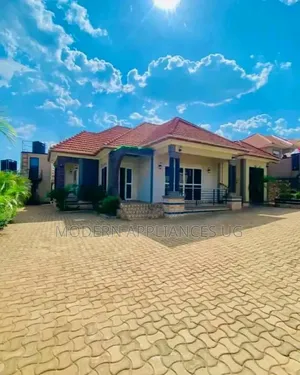 4bdrm House in Gayaza Nakwero, Central Division for sale
