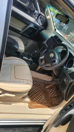 Toyota Land Cruiser Prado 2015 Silver