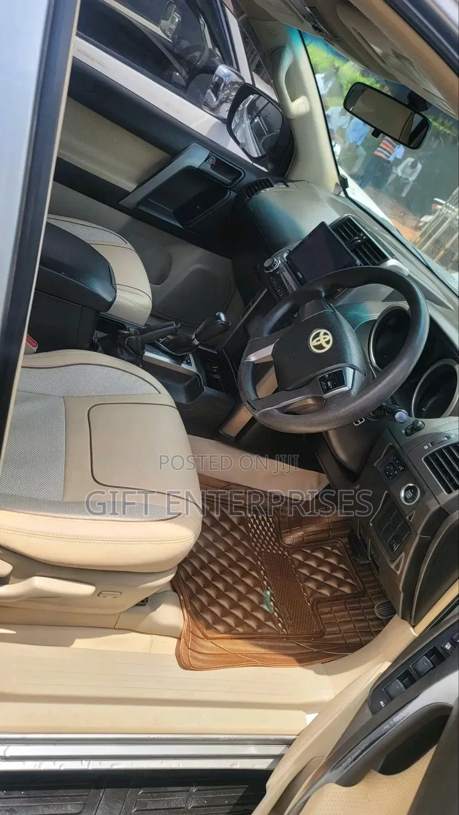 Toyota Land Cruiser Prado 2015 Silver