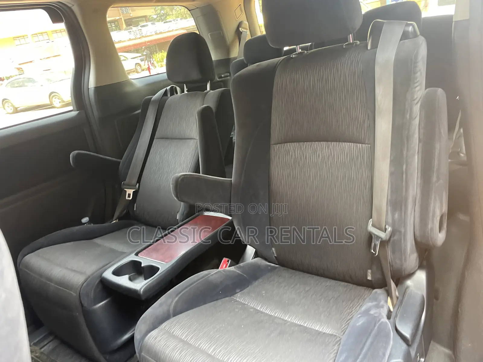 Toyota Alphards Available for Hire