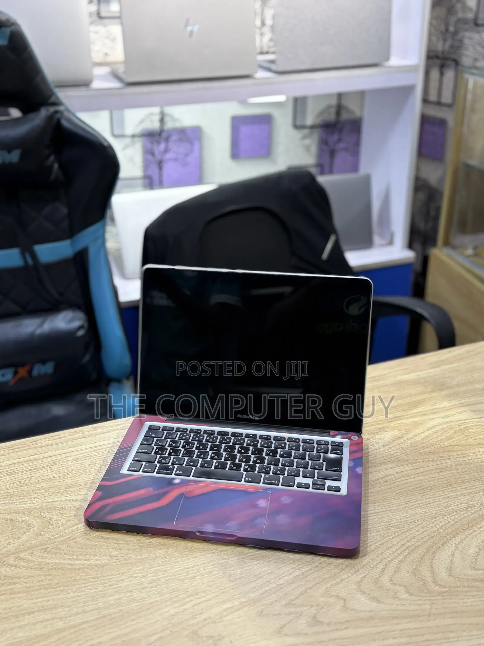 New Laptop Apple MacBook Pro 8GB Intel Core i5 SSD 500GB