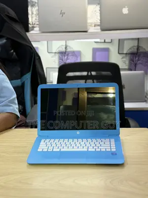 New Laptop HP Stream 14 4GB Intel Core i5 SSD 128GB