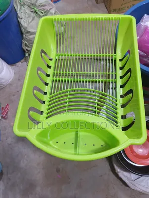 Plastic Plates Rack