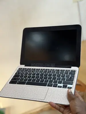 New Laptop HP Stream 11 4GB Intel Celeron SSD 32GB