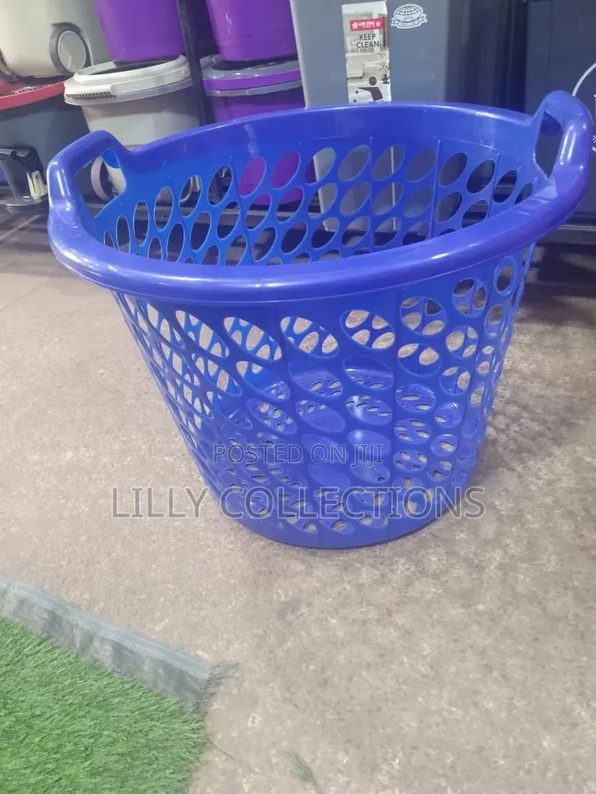 Open Plastic Laundry Baskets