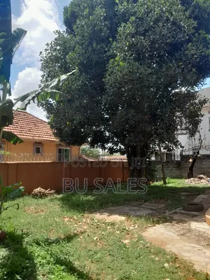 7bdrm Bungalow in Central Division for sale