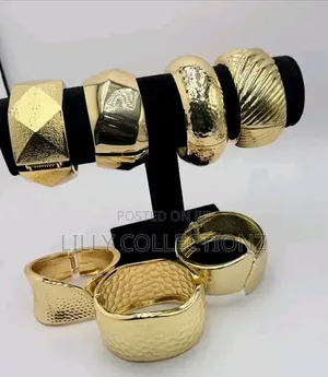 Chunky Bangles
