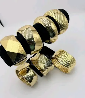 Chunky Bangles