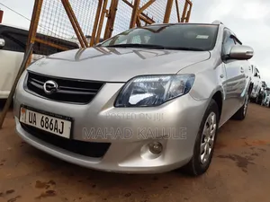 Toyota Corolla Fielder 2010 Silver