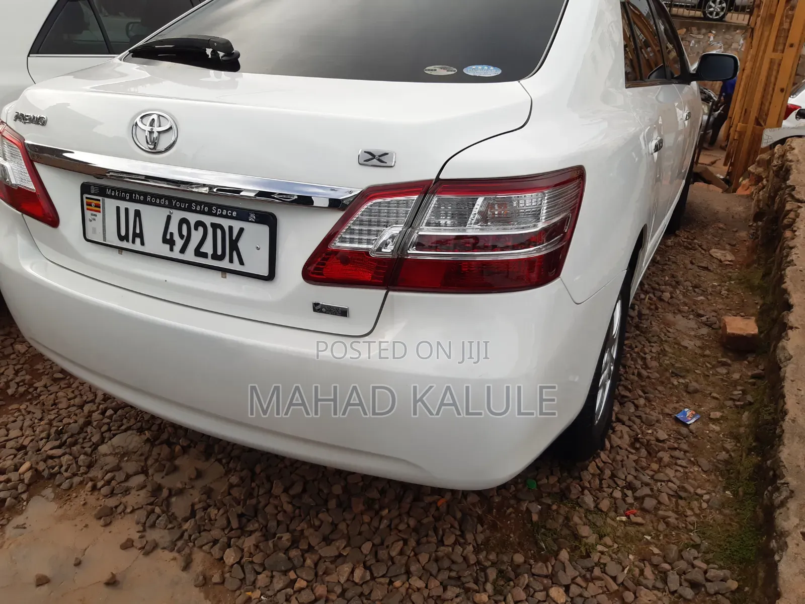 Toyota Premio 2011 White