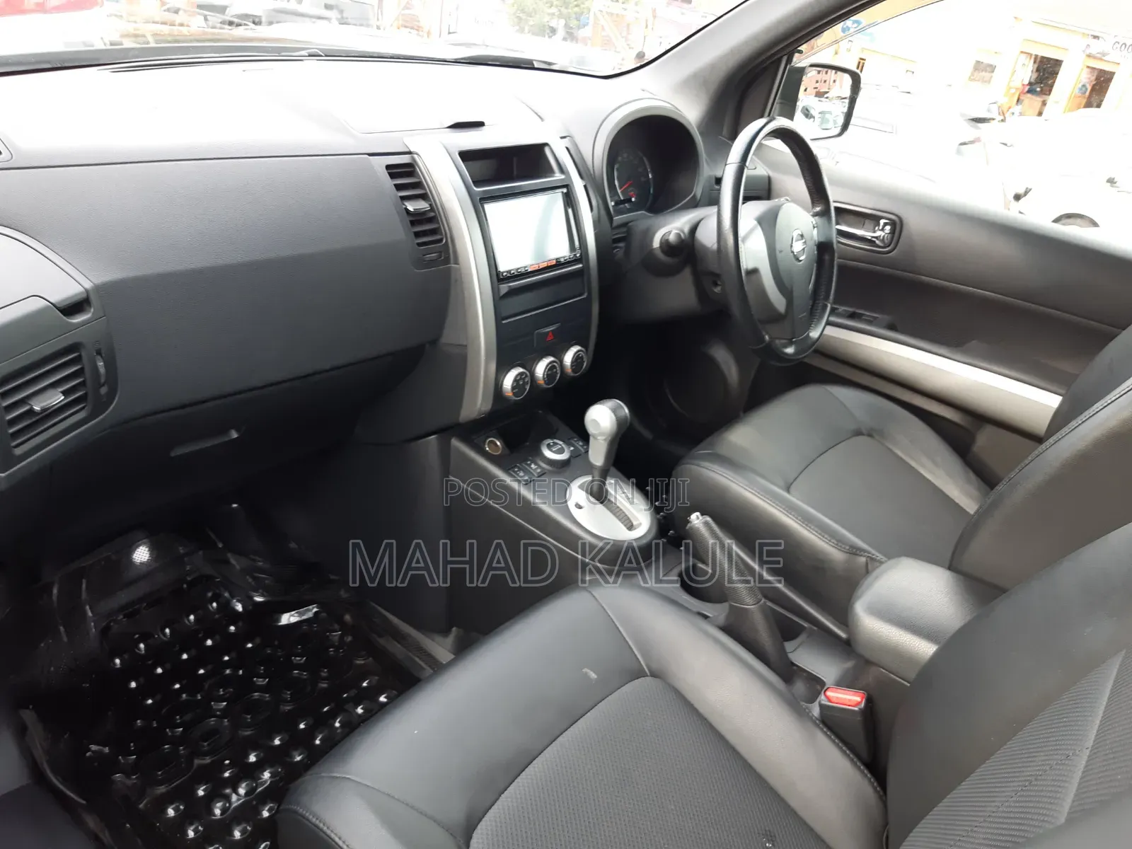 Nissan X-Trail 2011 Black
