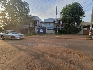 5bdrm House in Bukoto Street, Central Division for sale