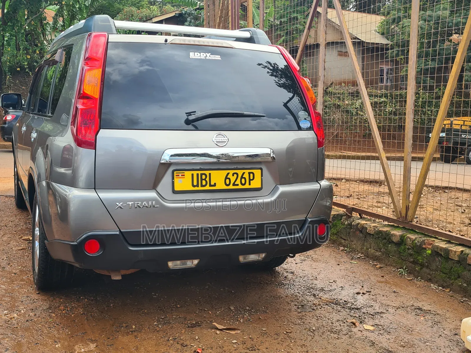 Nissan X-Trail 2010 Silver