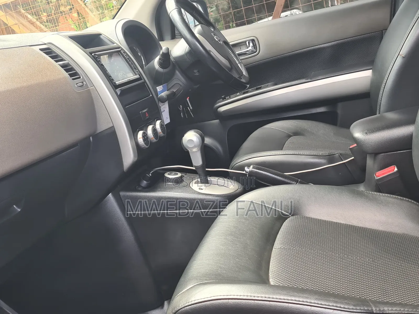 Nissan X-Trail 2010 Silver