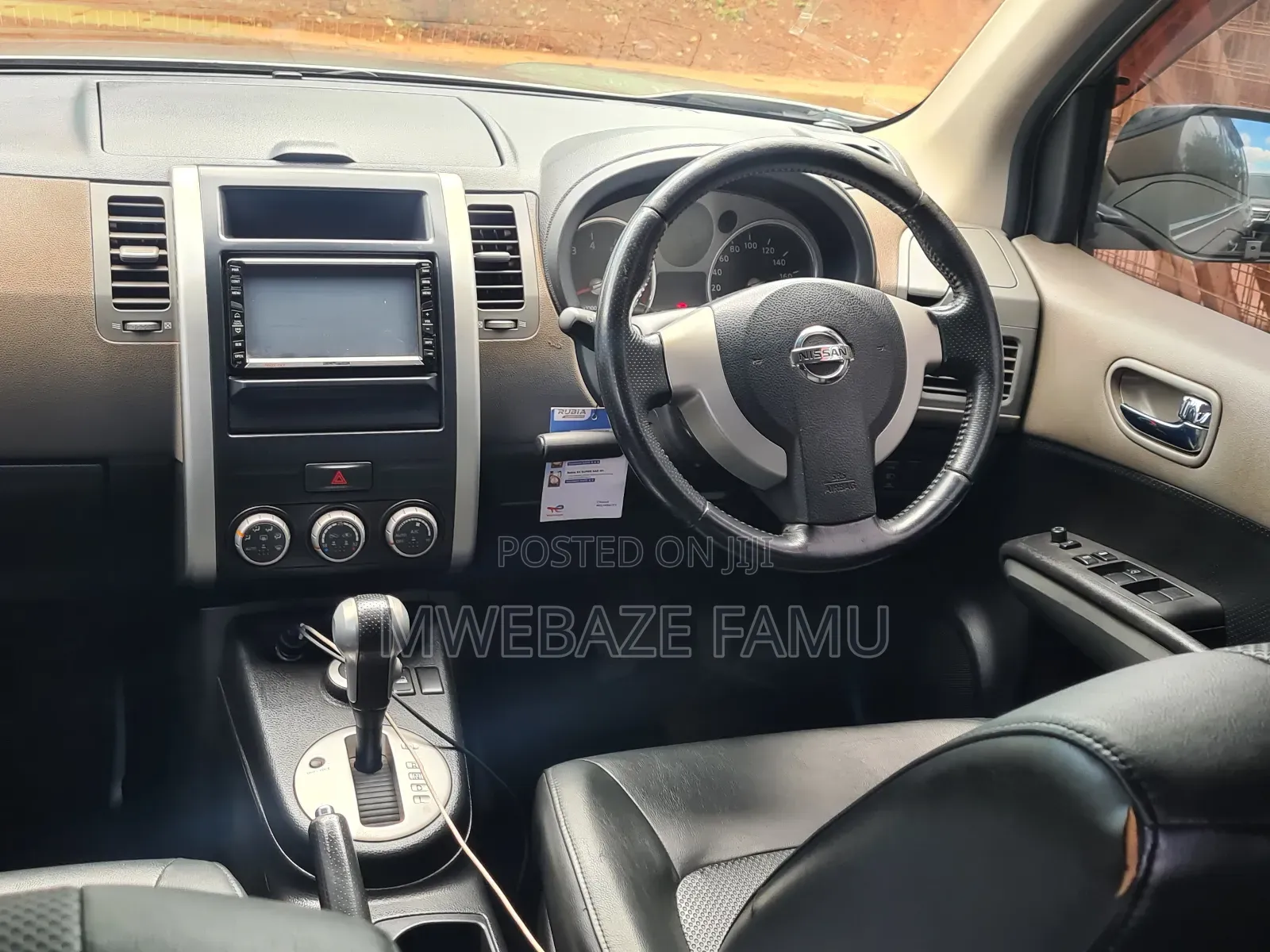 Nissan X-Trail 2010 Silver