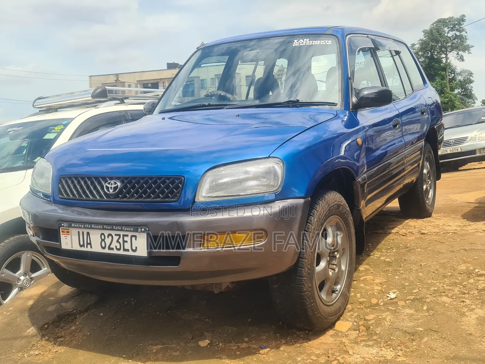 Toyota RAV4 Automatic 2000 Blue