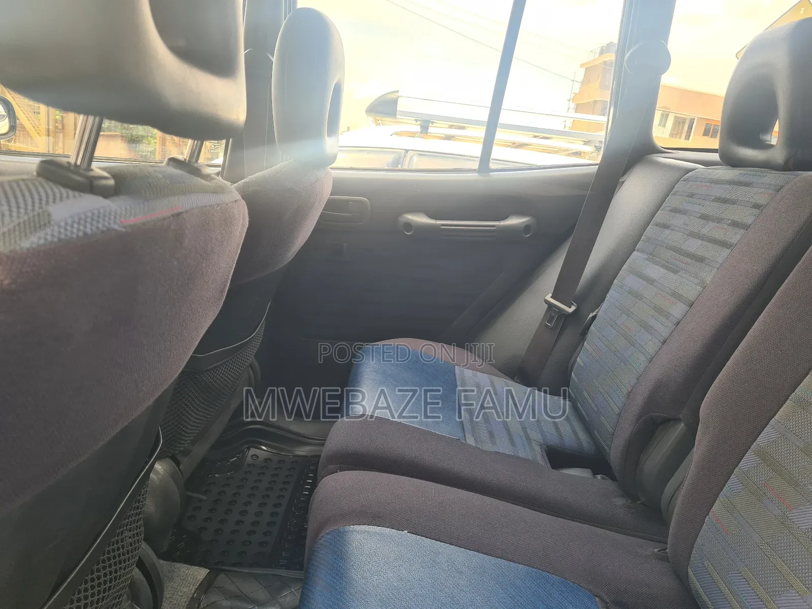 Toyota RAV4 Automatic 2000 Blue