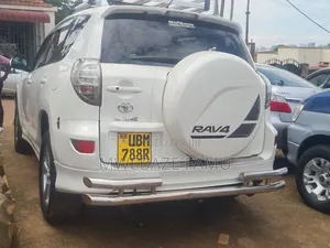 Toyota RAV4 2008 White