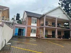 6bdrm Villa in Ntinda, Nakawa for rent