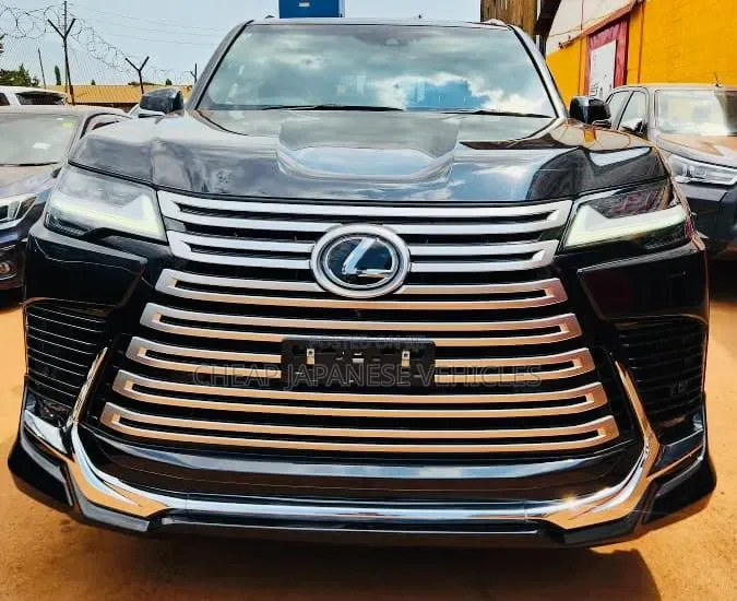 Lexus LX 600 2023 Black