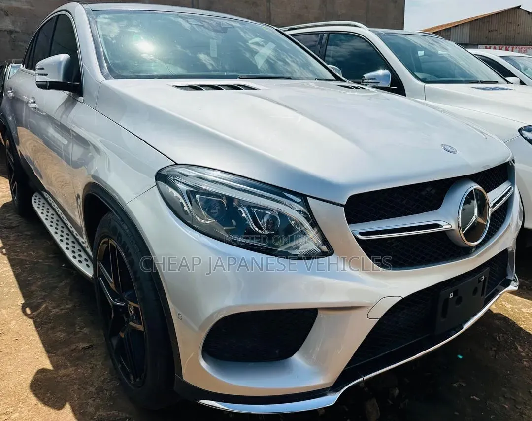 Mercedes-Benz GLE-Class 2016 Silver