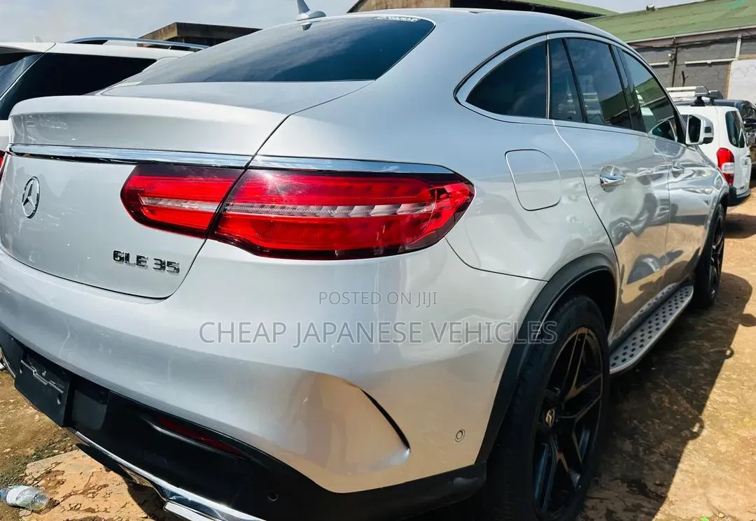 Mercedes-Benz GLE-Class 2016 Silver
