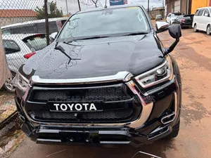 Toyota Hilux Revo Double Cab Deisel 2.4 AWD 2021 Black