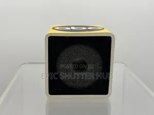 Microphone Flag Cube Holder
