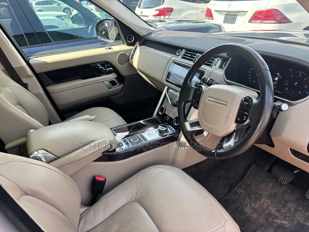 Land Rover Range Rover Vogue 2020 Gray